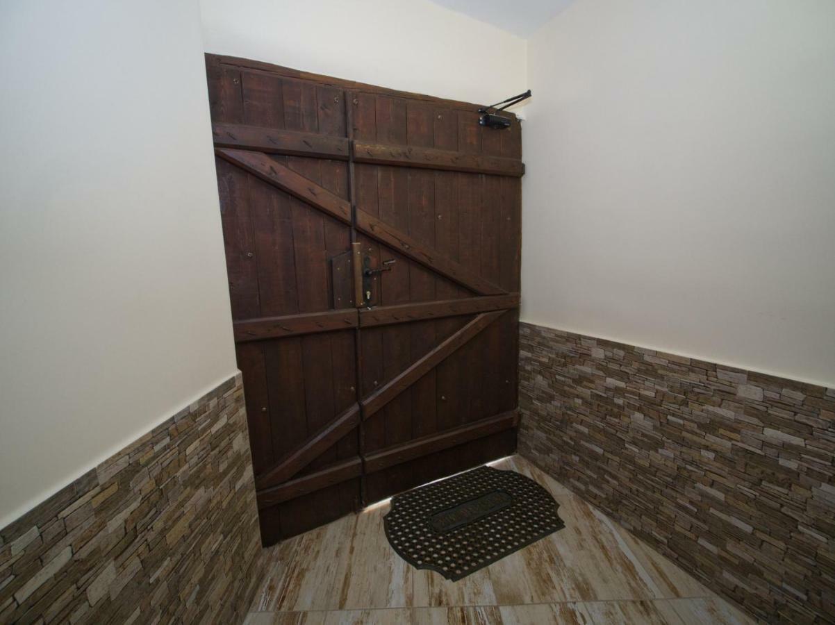 Гурме Хаус Gabrovo Bagian luar foto